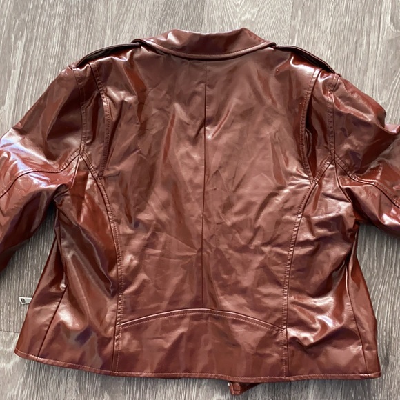 Brown faux leather jacket - Picture 5 of 6
